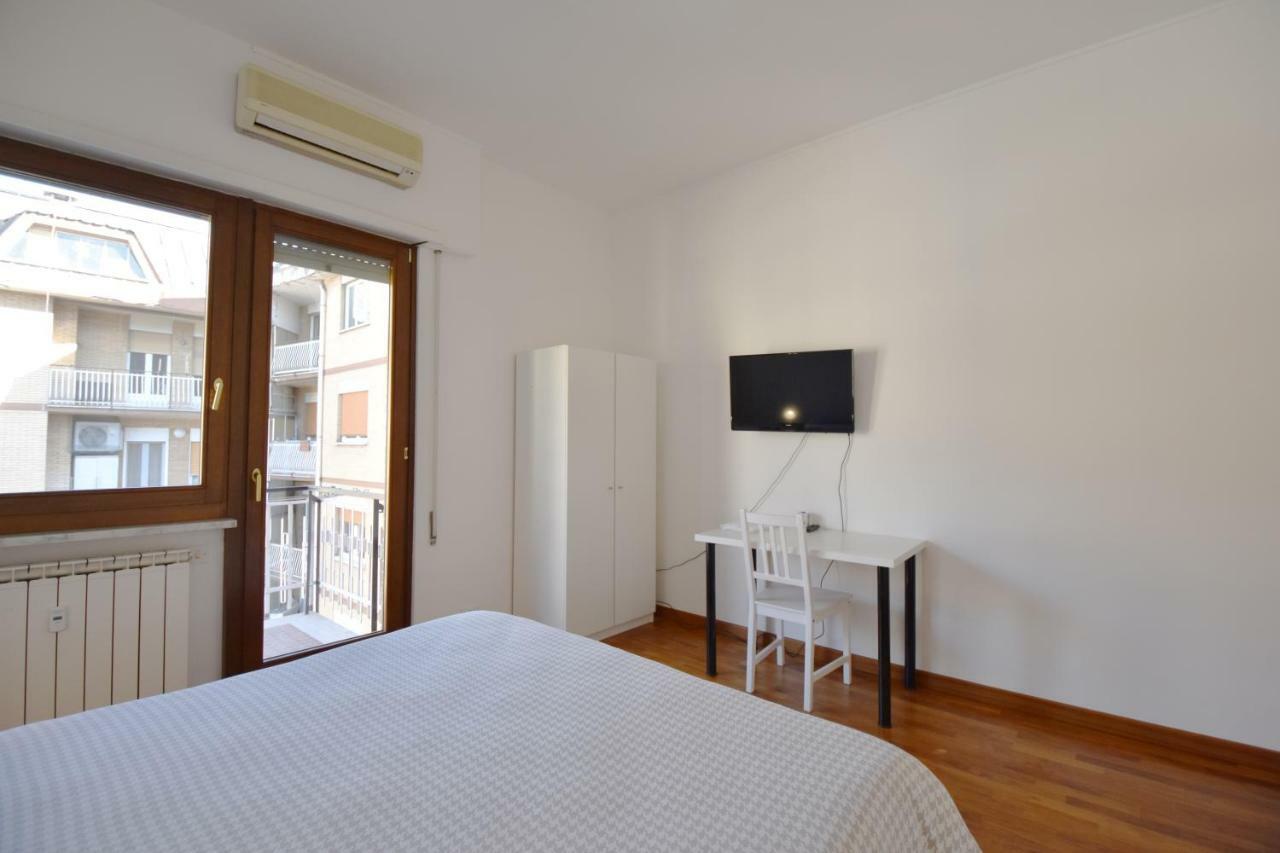 And Warm Affittacamere Roma